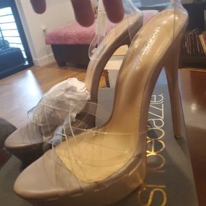 Shoedazzle heels